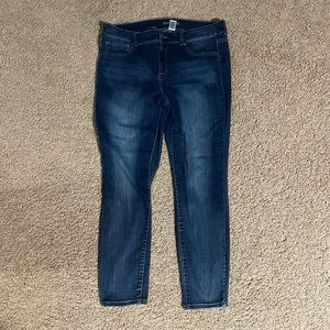 Maurices skinny jeans- plus size 18